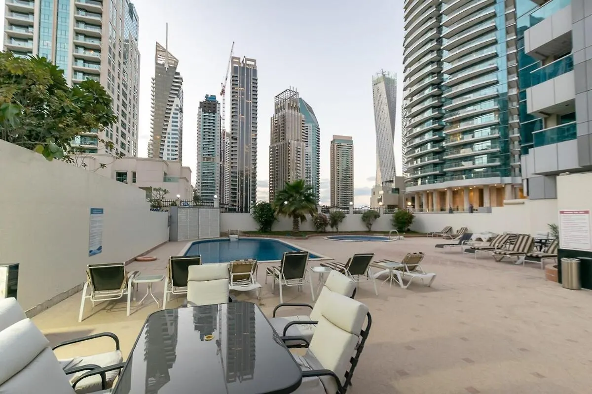1Br Cozy And Bright Dubai Marina Apartment