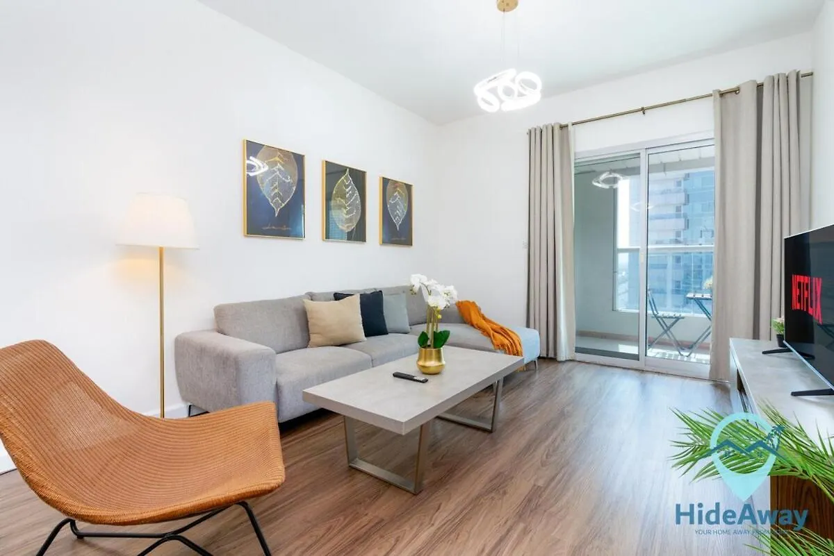 1Br Cozy And Bright Dubai Marina Apartment